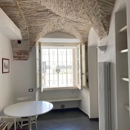 Cmh Castello Apartmán Cagliari