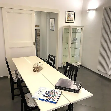 Cmh Castello Apartment *